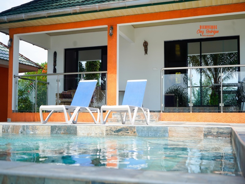 RESIDENCE HAUT STANDING 3 PIECES PISCINE PRIVEE